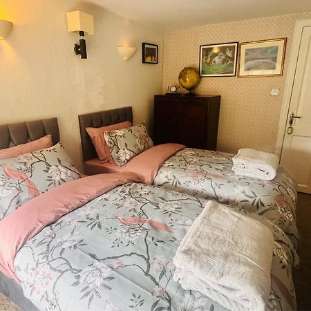 Kingfisher Lodge & Pub Castleconnell الغرفة الصورة
